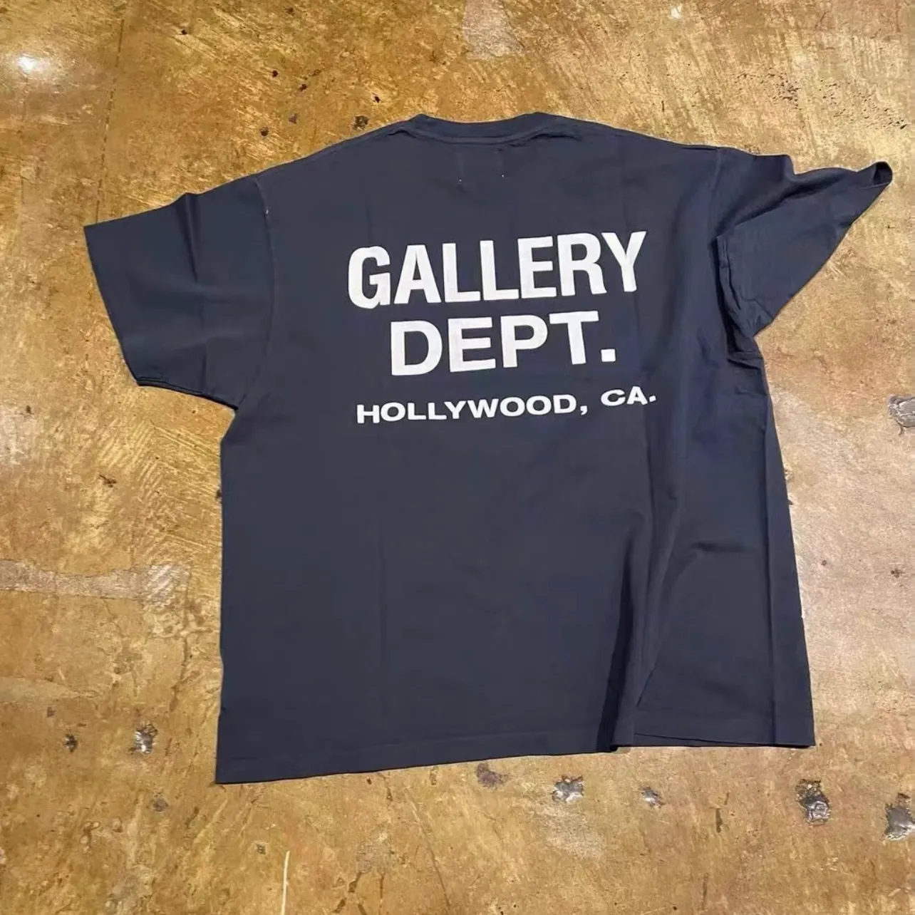 GALLERY DEPT. SOUVENIR TEE Black English LOGO short sleeves, washed black S-XL, classic basic style, washed and distressed, cylindrical seamless linen and cotton fabric, loose fit